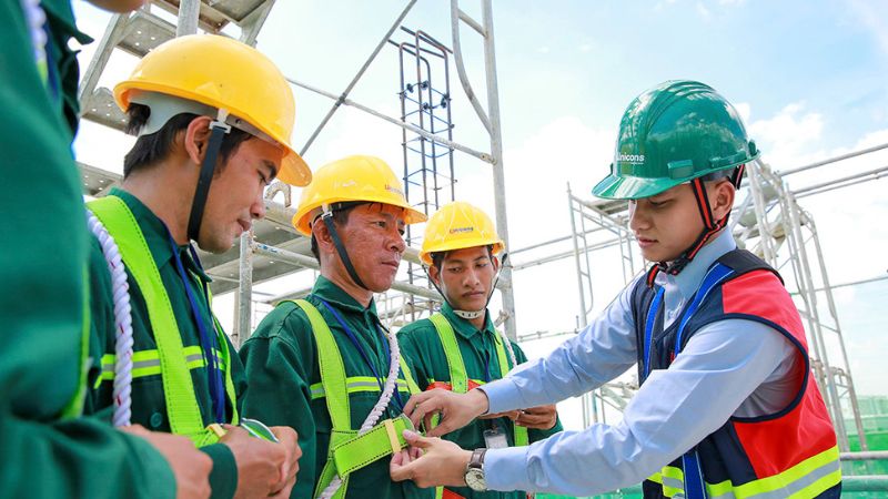 Cách đặt may đồng phục công nhân tại Phú Yên